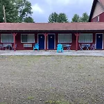 Sweet Forest Breeze, A Cook Forest Inn