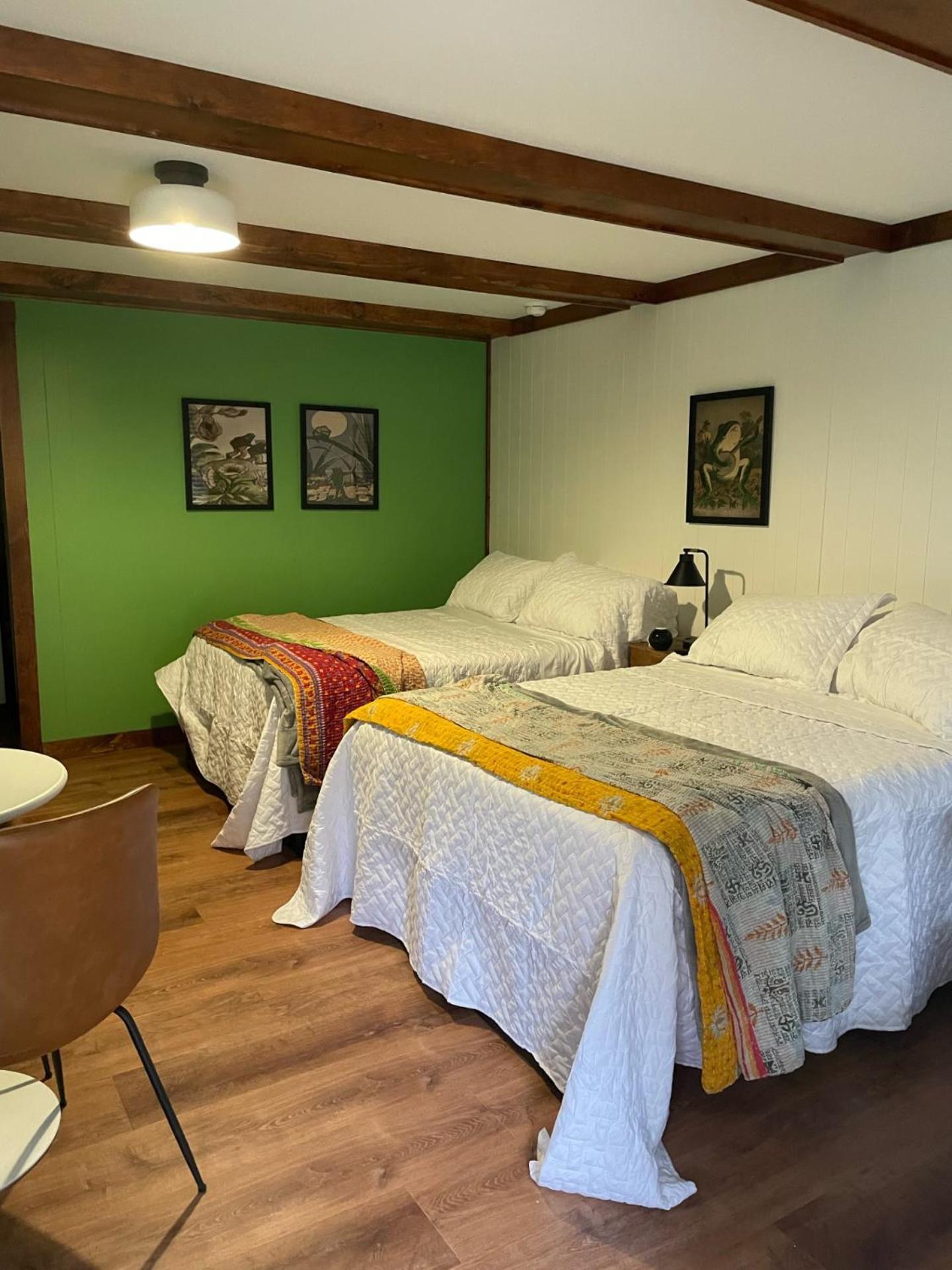 Sweet Forest Breeze, A Cook Forest Hotel *