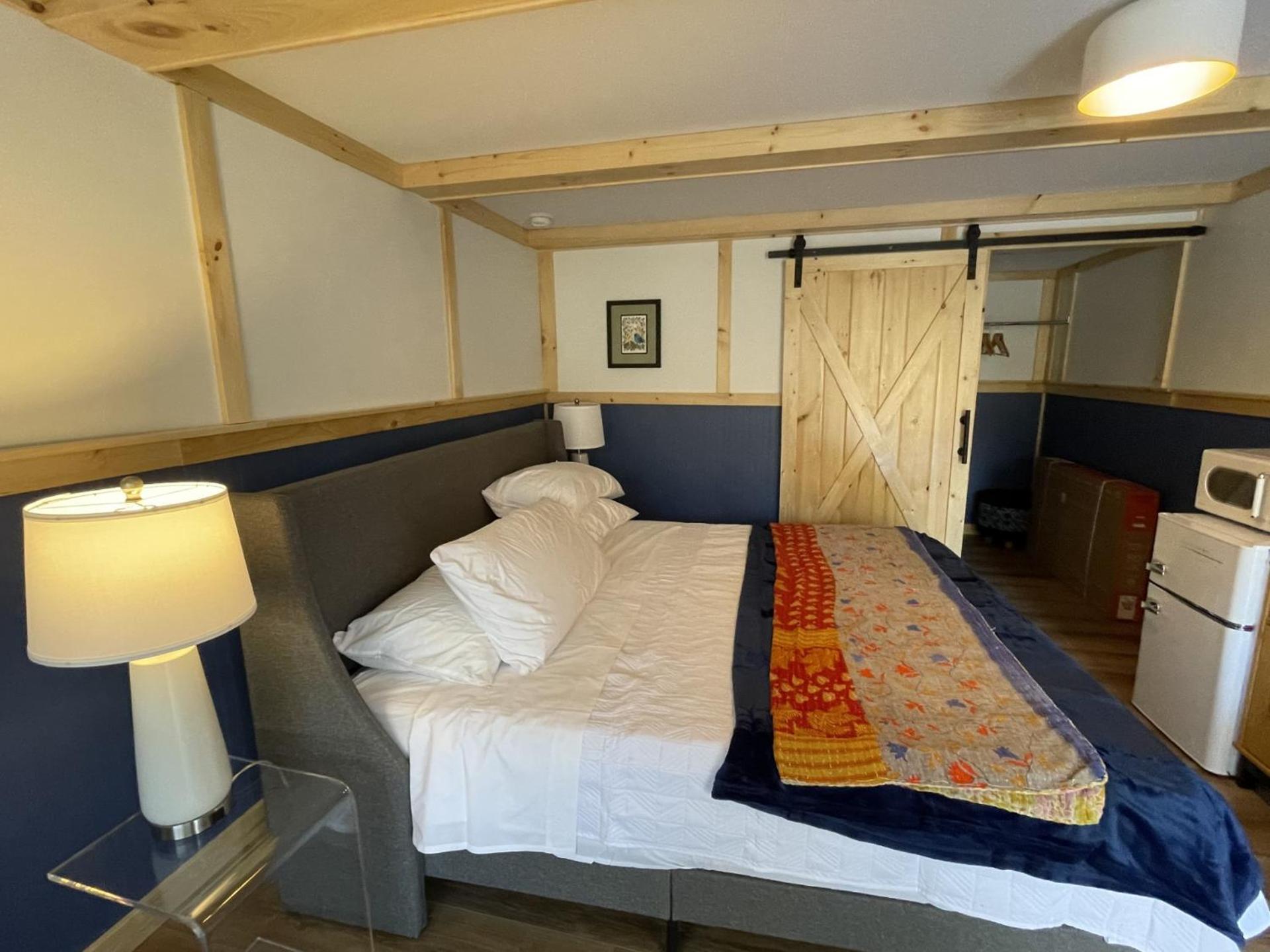 Sweet Forest Breeze, A Cook Forest Hotel